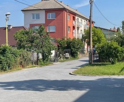 3-izbový tehlový byt s vlastným vykurovaním, loggiou a garážou