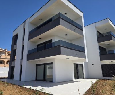 CHORVÁTSKO - Apartmány v novostavbe s výťahom - PRIVLAKA