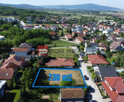 PREDAJ Najkrajší pozemok v Stupave Révová ulica 738 m2