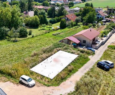 Základová doska na  575 m2 pozemku - Čeľadice 