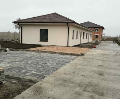 Predaj rodinného domu, Padáň, Padáň, Dunajská Streda