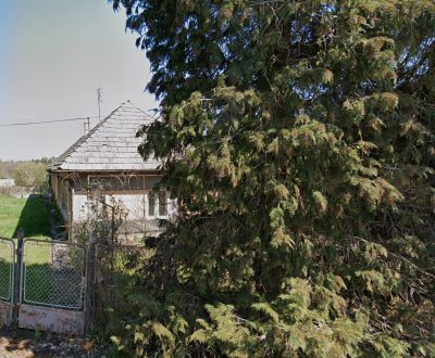 NA PREDAJ STAVEBNÝ POZEMOK S MOŽNOSŤOU VÝSTAVBY RD, MALÉ KRŠKANY