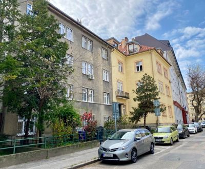 Na prenájom 2,5 izb byt, Staré Mesto, Bratislava, Šoltésovej ulica