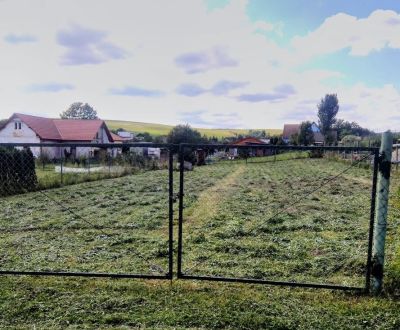 KH-1092, Rovinatá záhrada 920 m² s IS, Čečejovce – Seleška