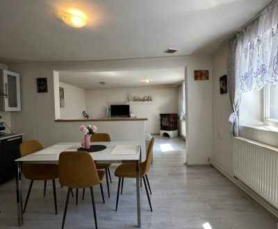 Na predaj 2-izbový rd s pozemkom, Vysoká pri Morave