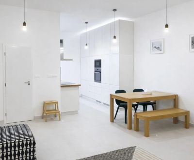 2-izb. byt v absolútnom centre Starého Mesta