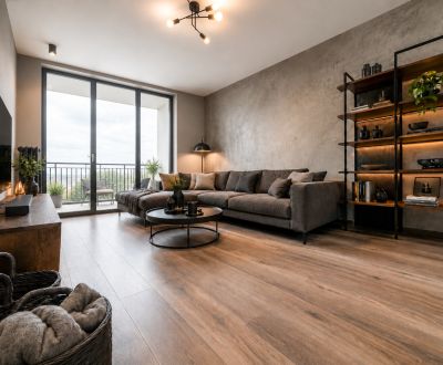 Staré Mesto- Priestranná loggia- Super potenciál na zmenu dispozície