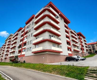  3 izbový byt 81m²  2 x balkón spolu 104m² Banská Bystrica centrum