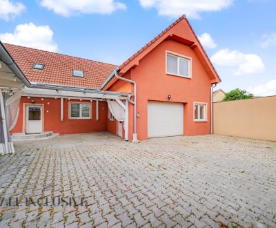 Na predaj 6-izbový rodinný dom s dvojgarážou, Šamorín