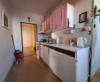 Centrum Martina slnečný 3-izbový byt s balkónom a potenciálom