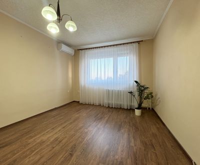 Na predaj: CENTRUM 3 izb.byt + LOGGIA + KLÍMA + PIVNICA