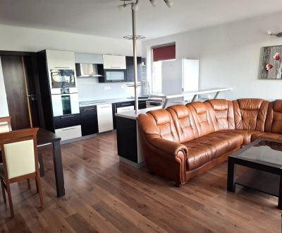 Slnečný 3-izbový byt s veľkým balkónom a výhľadom – Turzovka