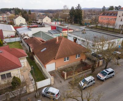  Dom (90 m²) a plne vybavená reštaurácia (150)m2-v Balassagyarmate 