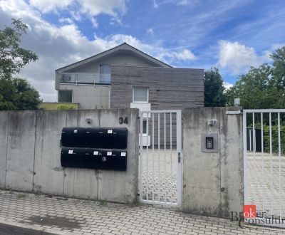 2-izbový príestranný byt s parkovaním Vajnory