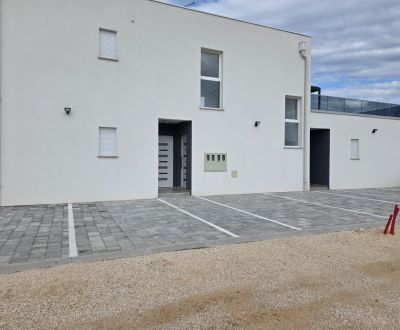 CHORVÁTSKO - Apartmán so záhradkou - SABUNIKE, NIN