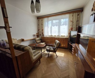 3-IZBOVÝ BYT S BALKÓNOM V CENTRE HLOHOVCA