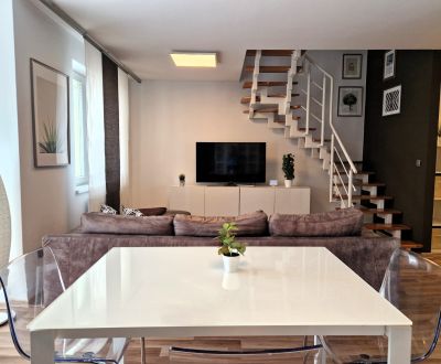 REZERVOVANÉ - priestranný 3,5i mezonet (108 m²), klima  – Kvetná ul.