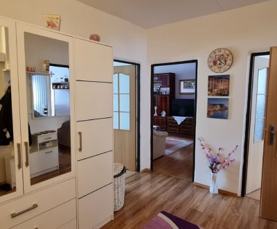 Na predaj 3 izbový byt Žiar nad Hronom, 79 m2