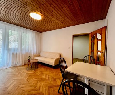 PRENÁJOM,ŠTÝLOVÝ 2 i BYT SO ZÁHRADOU V HISTORICKOM CENTRE Trnavy 