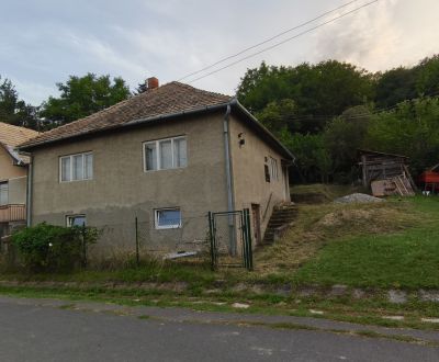 Vidiecky dom v obci Olováry v okrese Veľký Krtíš – znížená cena.