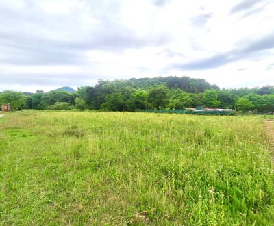 NA PREDAJ INVESTIČNÝ POZEMOK, 1443m2, GREGOROVCE