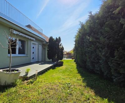 Predaj RD – 3i + apartmán, tichá lokalita, Krátka ul., Dunajská Lužná