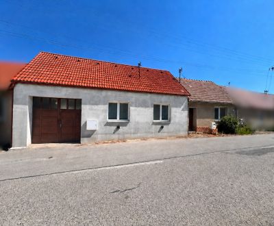 Na predaj 3 - izb. rod. dom, pozemok 1.200m2, Dubovce