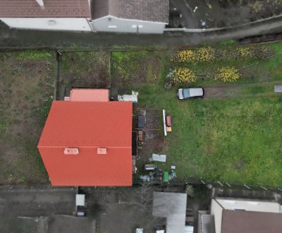 1.BCR | VEĽKÝ POZEMOK 939 m², SVÄTÝ JUR, NEŠTICH