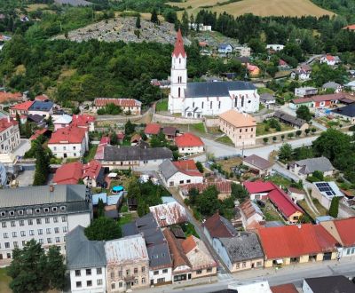 Obchodné priestory na Hlavnej ulici v meste Gelnica