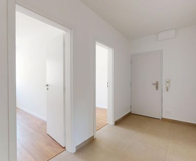 Predaj 4-izbového bytu, Na hlinách, Na hlinách, Trnava