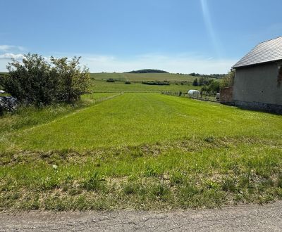 Stavebný pozemok 2097 m2 - Zvolen - Babiná
