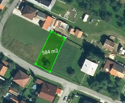 Exkluzívne na predaj – stavebný pozemok v obci Bobrovec, ulica Mlynská