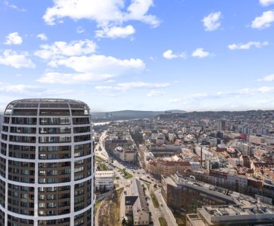 Sky Park – 26. poschodie s výhľadom na Bratislavu