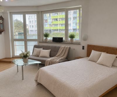 I Predaj Štýlový 1-izb byt kompletne zariadený Karlova Ves 