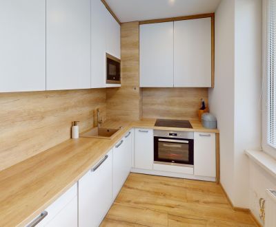 (56 m²) ZARIADENÝ 2i BYT V CENTRE S DVOMA PIVNICAMI