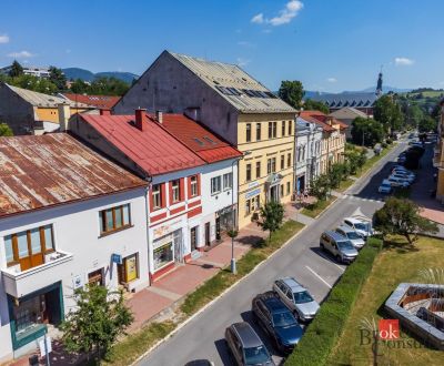 Predaj meštianskeho domu s obchodným priestorom a bytom, Banská Bystri