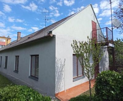 Rodinný dom na predaj v centre Komárna