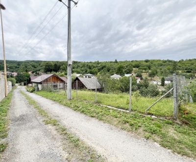 POZEMOK NA PREDAJ- ŠTEFANOVCE, 20 KM OD PREŠOVA, CCA 800 M2, 