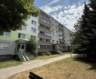 Kľúč RK-Novinka:Priestranný 2-iz.byt s loggiou.(možnosť zmeny na 3-iz)