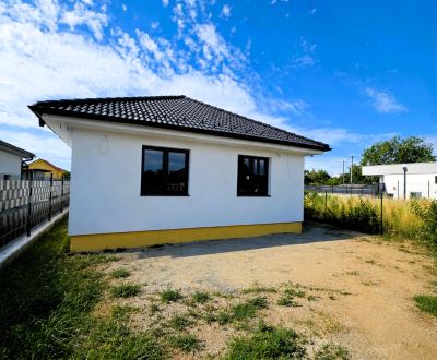 Novostavba, bungalov, Čaňa – 4 izby, pozemok 751 m²