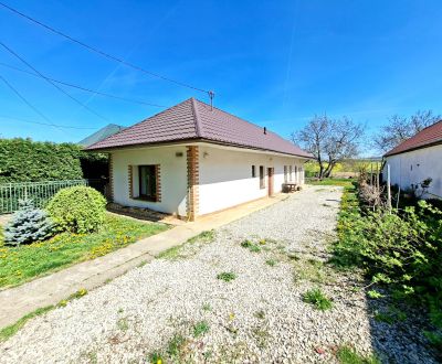 Na predaj 3izbový dom, chalupu, prerobený, obec Tehla, 10km Vráble