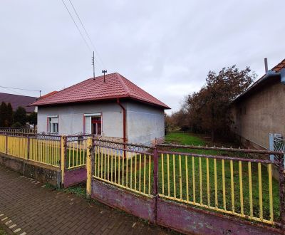Ponúkam na predaj rodinný dom v Lúčnici nad Žitavou, 5km Vráble