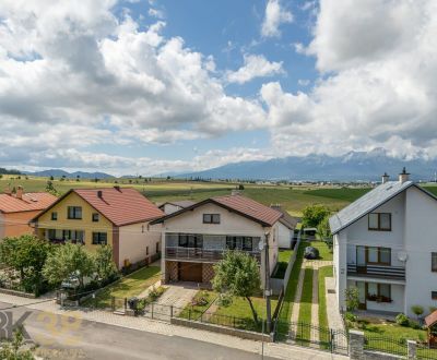 Rodinný dom s druhou samostatnou stavbou na rozľahlom pozemku
