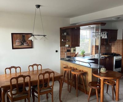 4-izb. bungalov v obci Tureň, garáž, bazén