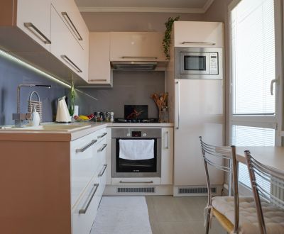 NOVÁ PONUKA - Veľký 1izbový byt s loggiou 41m² - N. DUBNICA