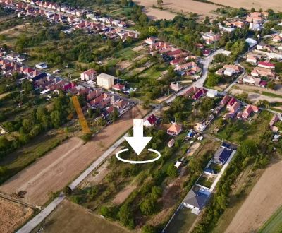 VEĽKÝ ROVINATÝ POZEMOK | BLESOVCE