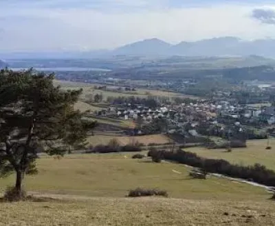 Liptovská Teplá – 85 m2 INVESTIČNÝ pozemok – Predaj