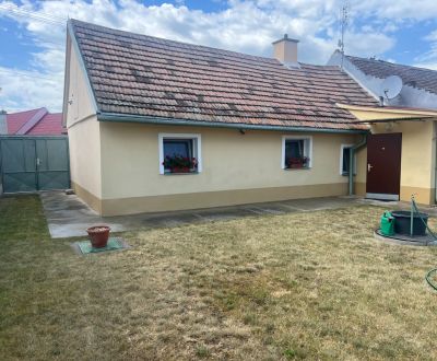 Na predaj - 2 izbový rodinný dom - Vysoká pri Morave