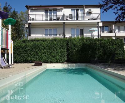 NA PREDAJ - 2 izbový veľký celoročne obývateľný apartmán s terasou, vl