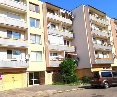 3-izbový byt 84m2 s veľkou loggiou po rekonštrukcii, Javorová Piešťany